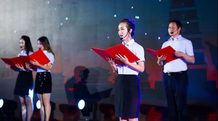 5b6bde8166c22.jpg 555.jpg