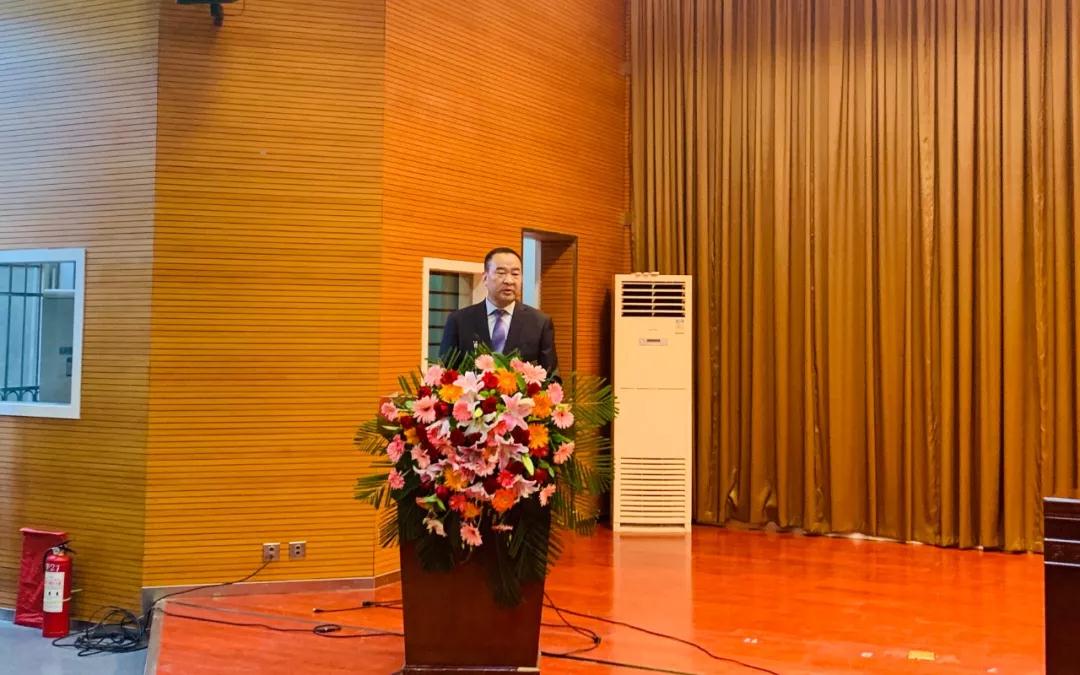 5dad41096151b.jpg 5dad41096151b.jpg