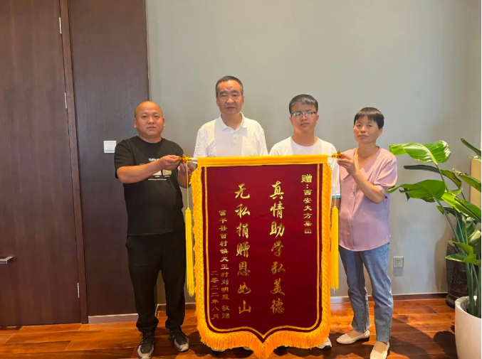 6304427416b83.png image.png