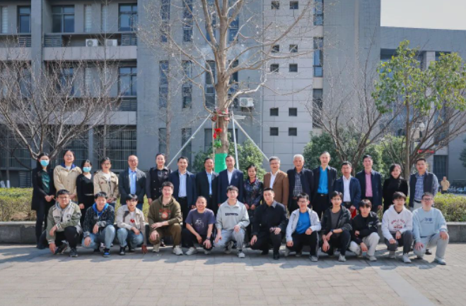 645b5c963992b.png image.png